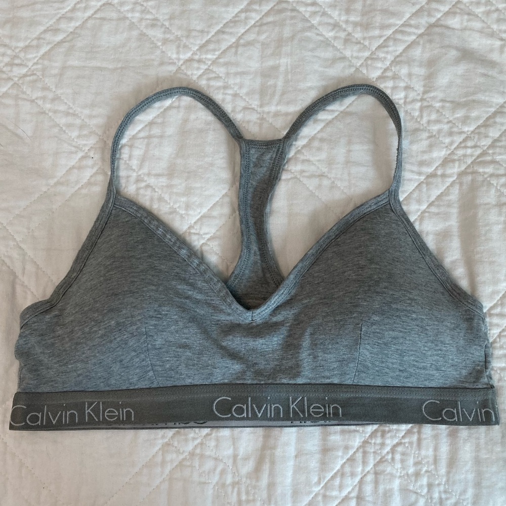 Calvin Klein Lightly Lined Bralette Size Large